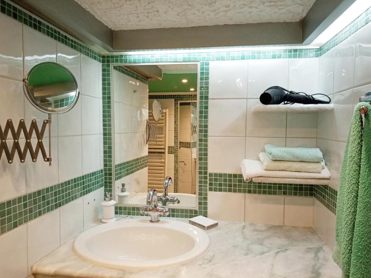 Lilioum Apartment เทสซาโลนิกิ ภายนอก รูปภาพ
